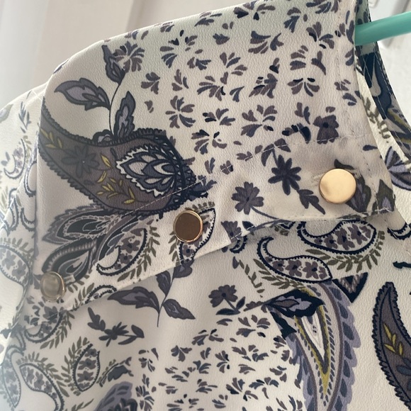 Blouse - Picture 3 of 6